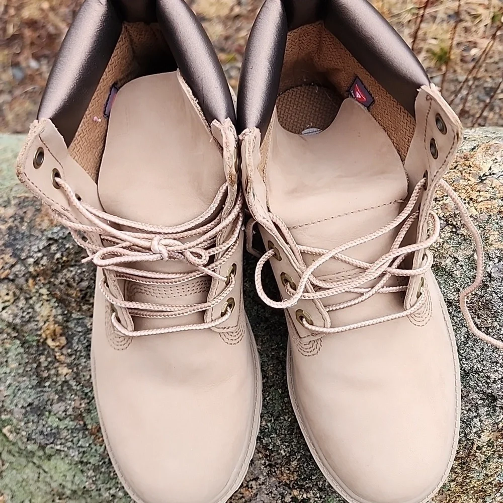 Timberland Insulated Light Tan Leather Boots